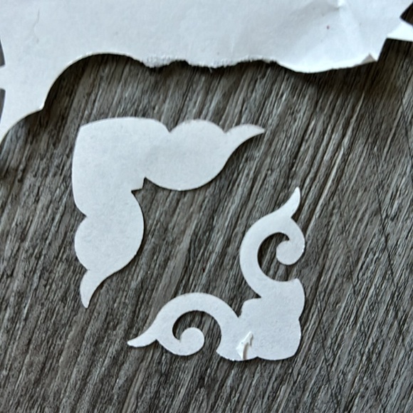 Border corner punch for scrapbooking - Picture 3 of 3